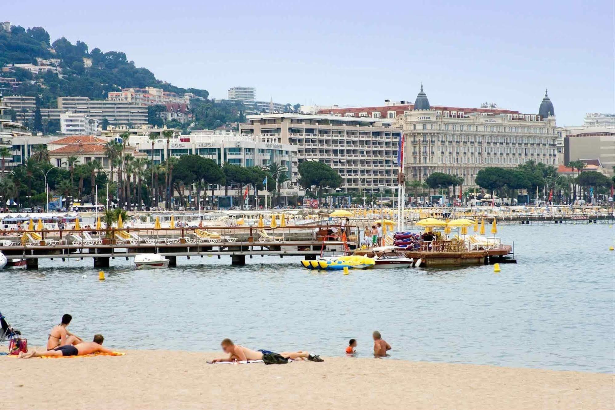 Ibis Budget Cannes Centre Ville מראה חיצוני תמונה